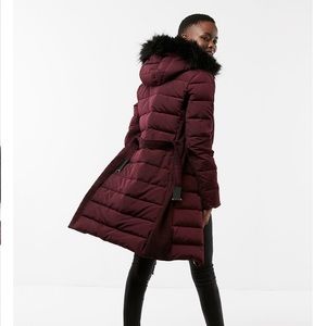 🌟HP🌟Long Down Belted Smocked Puffer Jacket ❄️